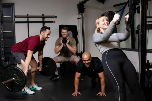 Pre-made & Bespoke Programmes. 1 to 1 PT. | Elevate Fitness