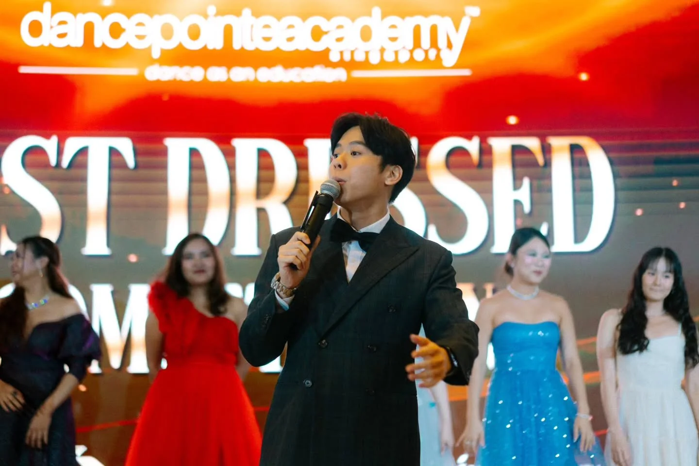 Had the most amazing time hosting for the great people at @dancepointeacademysingapore hehehe
Happy 20th Anniverary!! ✨️✨️
Special thanks to @markwongphotography for the super super chio photos 💯💯
#emceejasontan
#emceesg