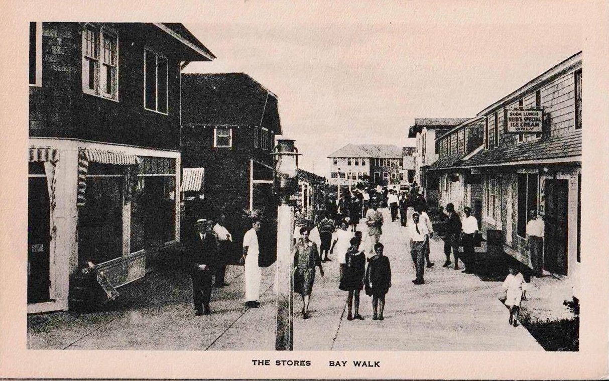 Bay Walk 50s.jpg