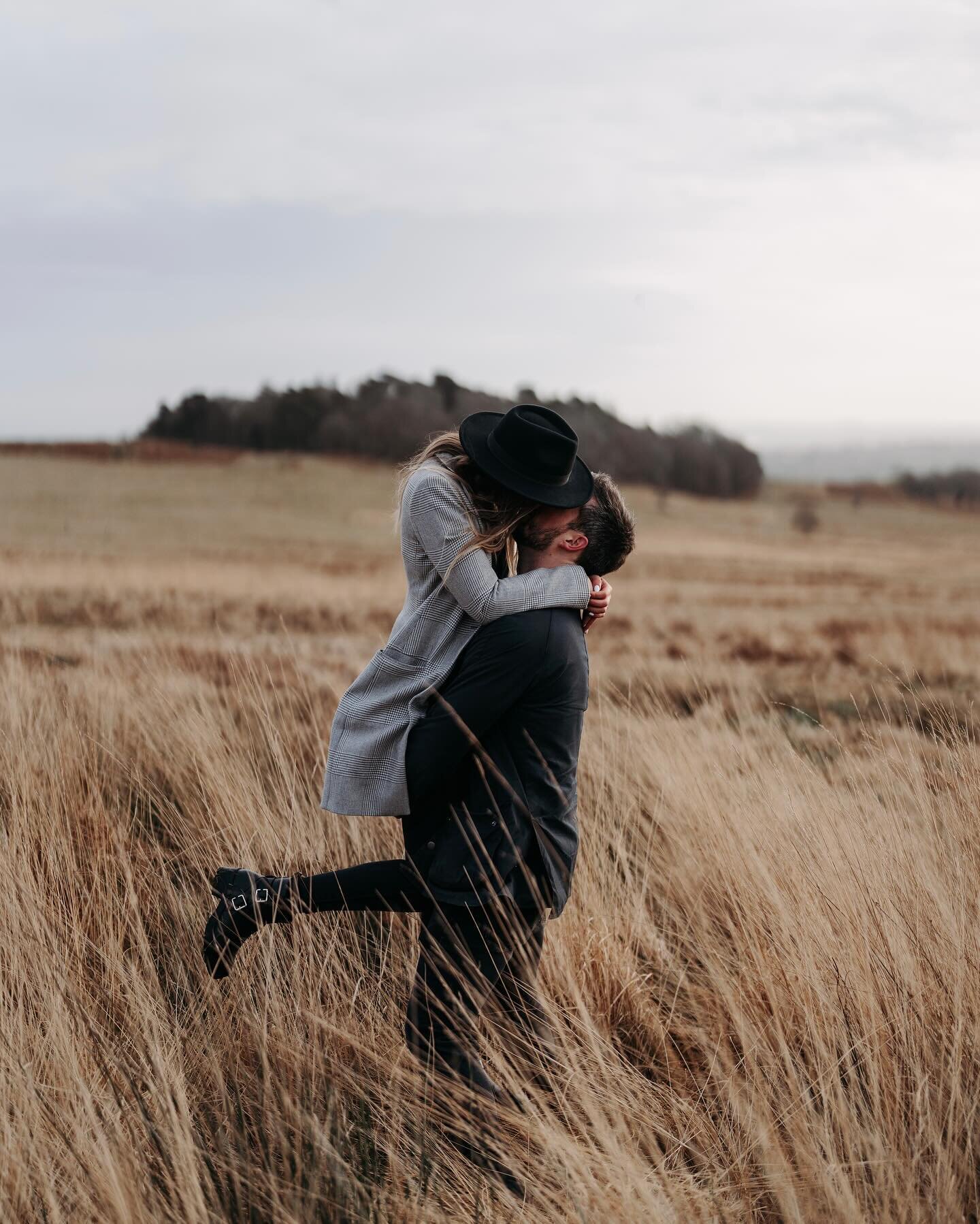 Beautiful spot for an engagement shoot yesterday with Farrah &amp; Phillip (&amp; Tobey 🐶). We managed to walk about 6 miles but it flew by! Oh and the weather was kind to us with low (ish) winds and a hint of sun every so often - a win for a Januar