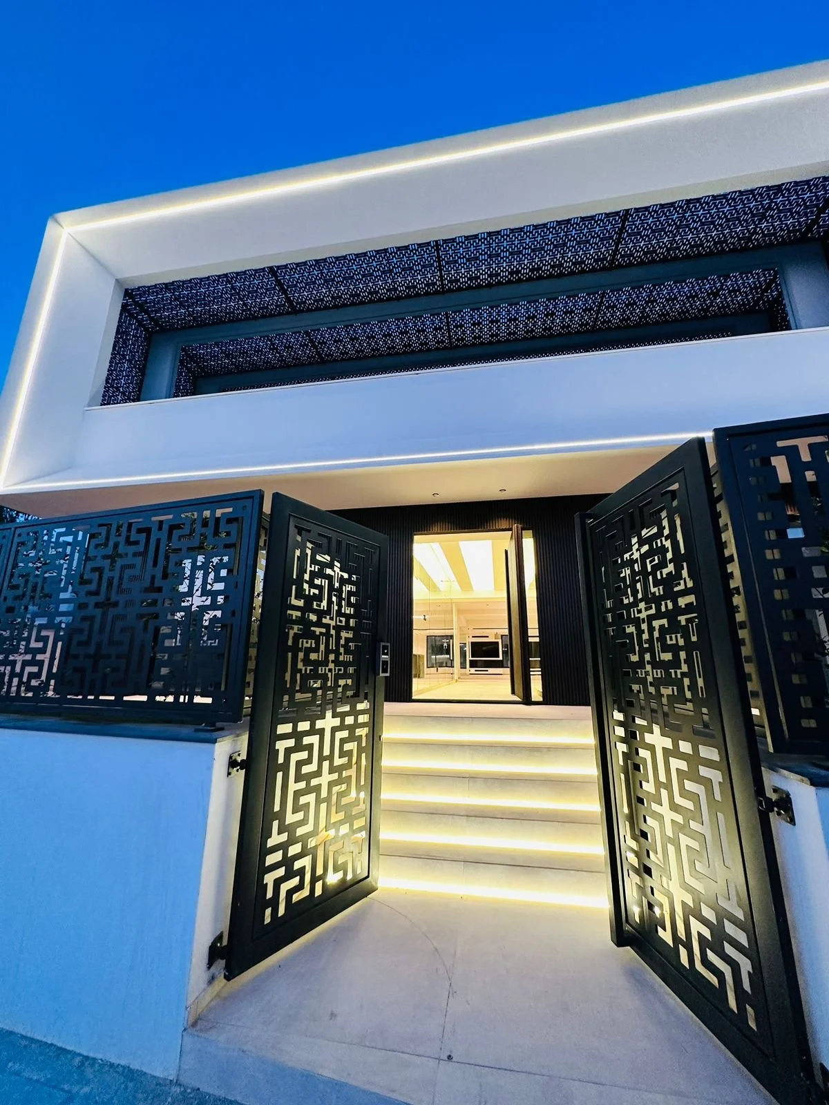 Luxury Private Residence — Latsia