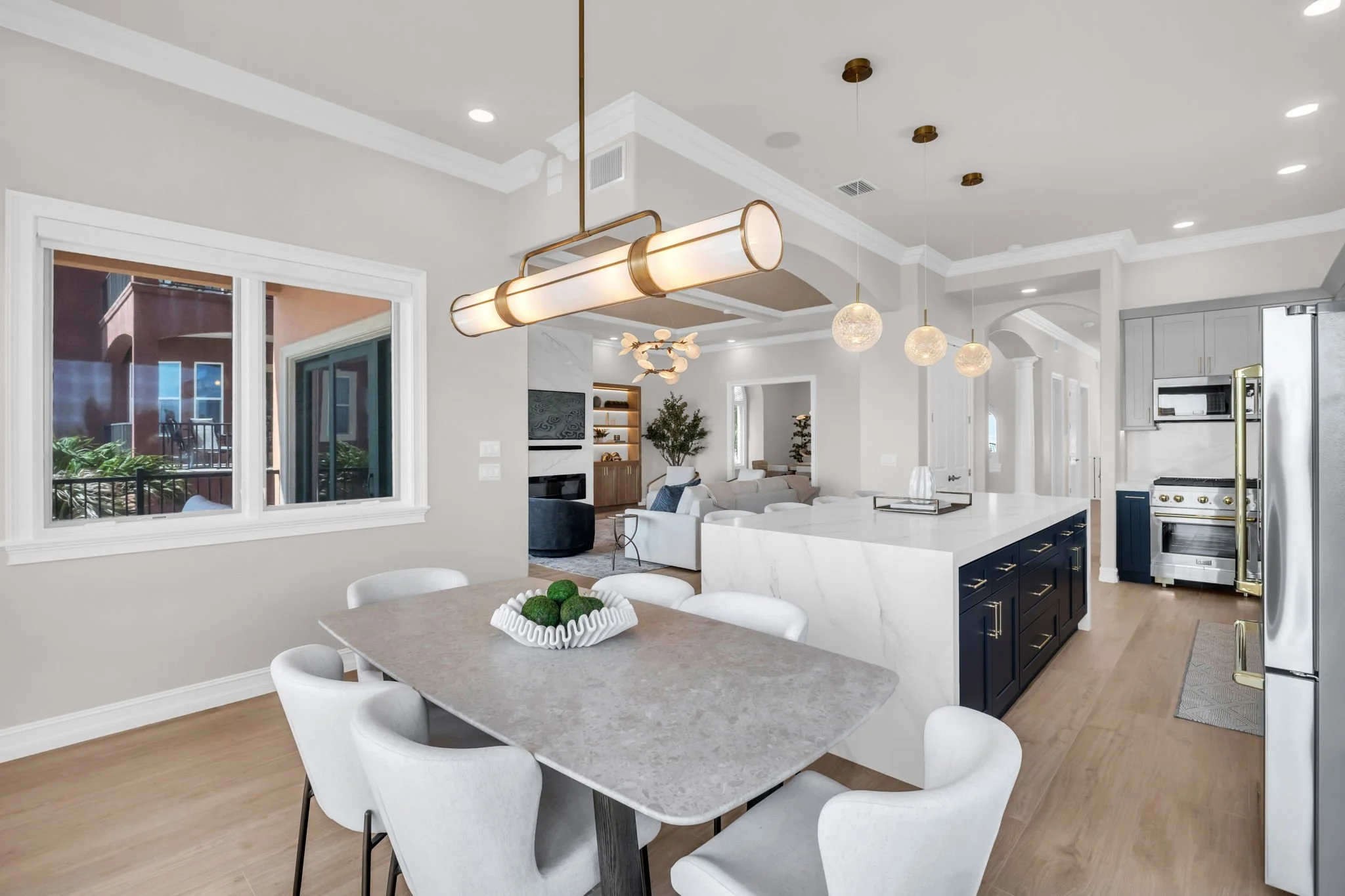 kitchen + breakfast nook -upload.jpg