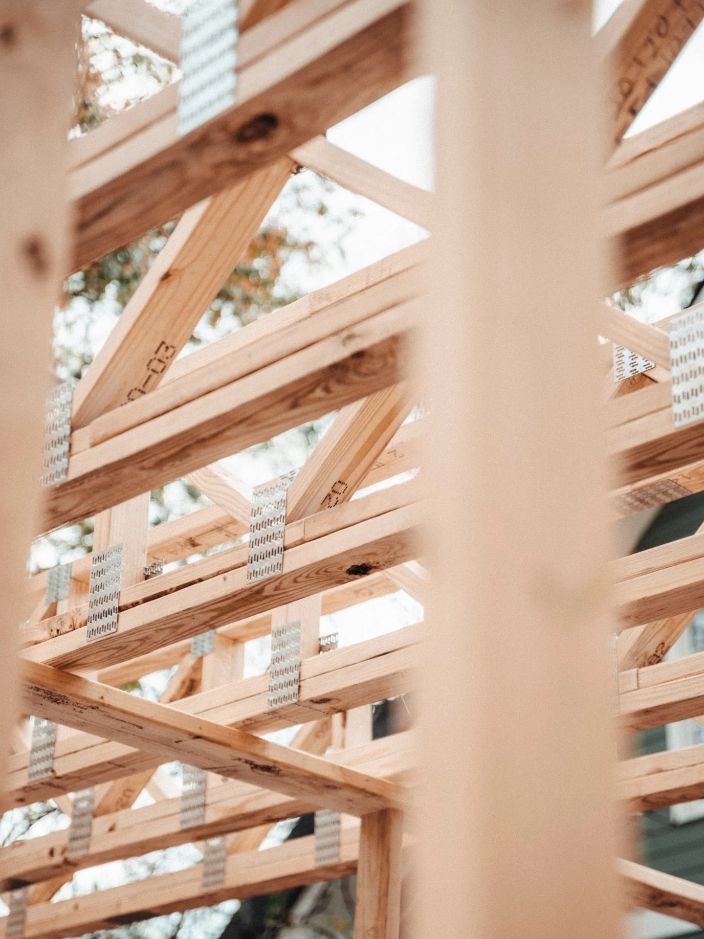 Strong relationships are built on truss.

Sometimes LVL. It depends on the load.