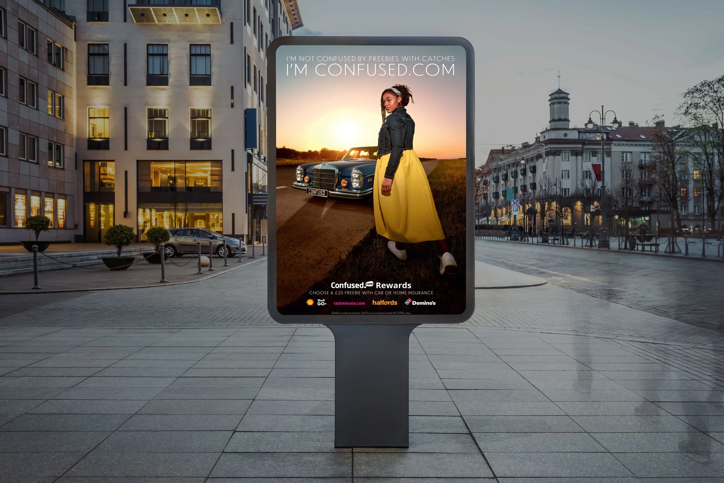 CONFUSED_REWARDS_OOH_INSITU_6S.jpg