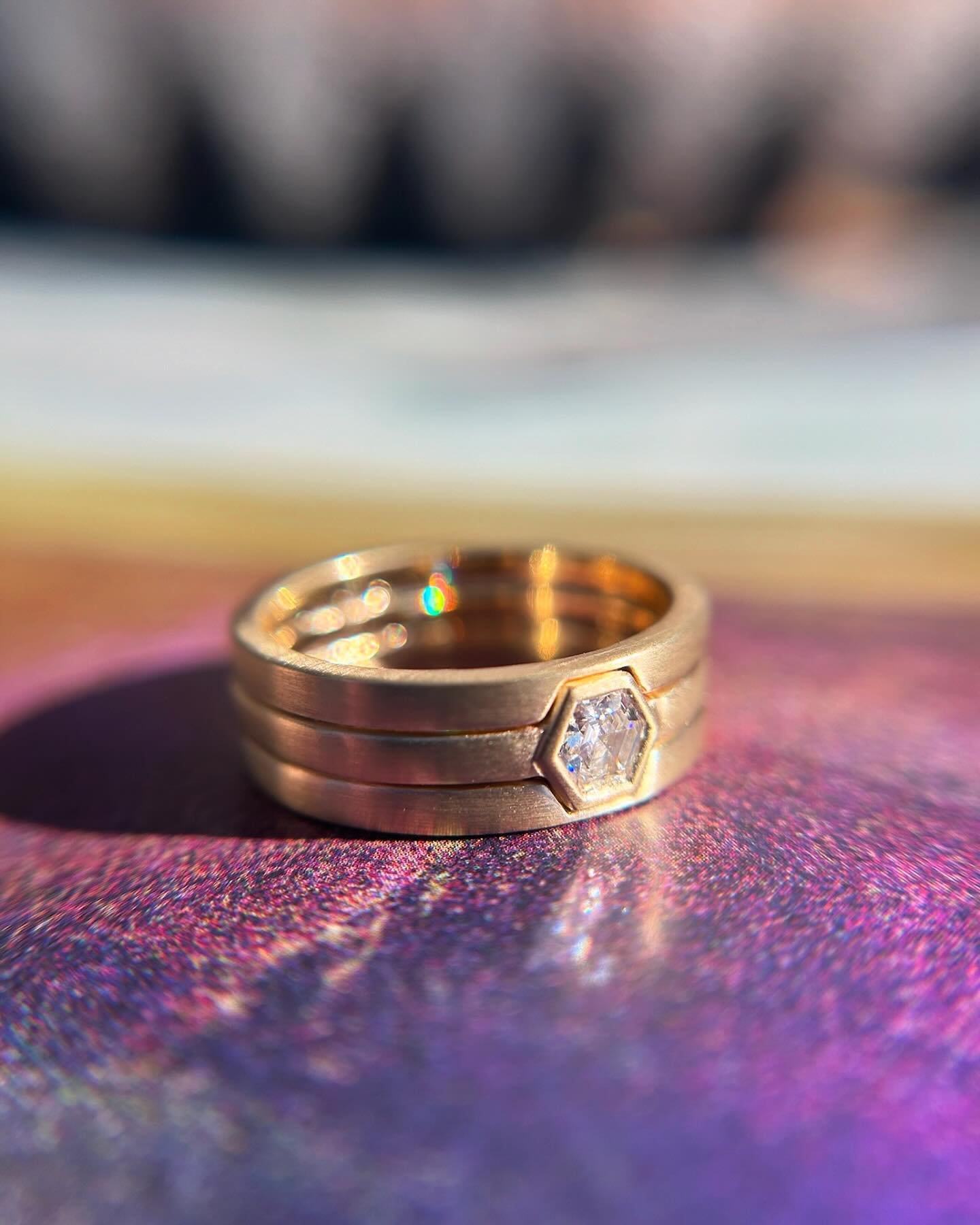 Finally, the fall crisp air is here! What are your weekend plans ?! 
 
We may just sit here dreaming of this stunner the whole time 🥰
.
.
.
.
.
.
#giadorfinejewelry &nbsp;#nashvillejeweler #nashvillefashion #shoplocalnash #nashvillelocal #nashville 