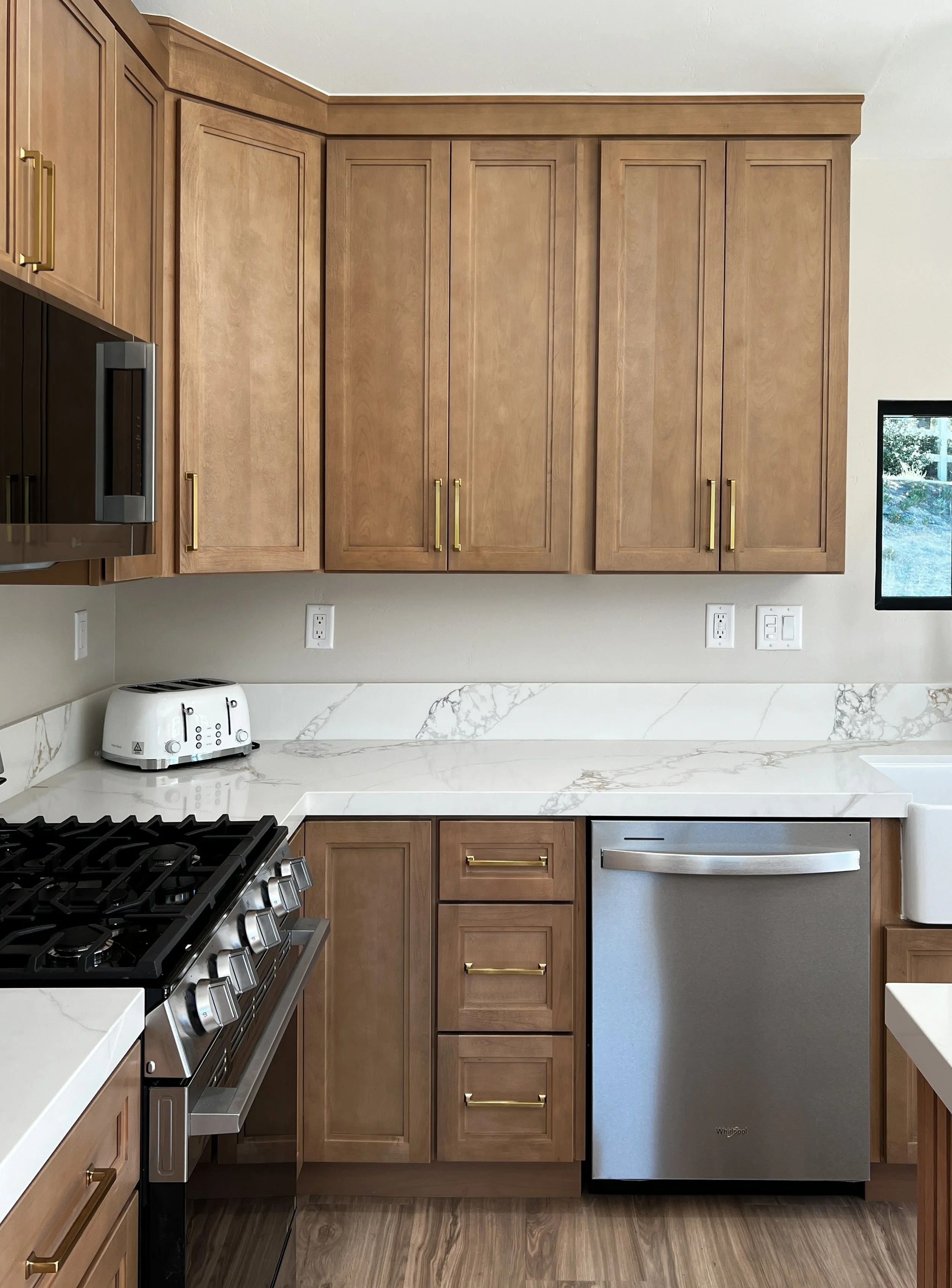 Dishwasher Corner.jpg