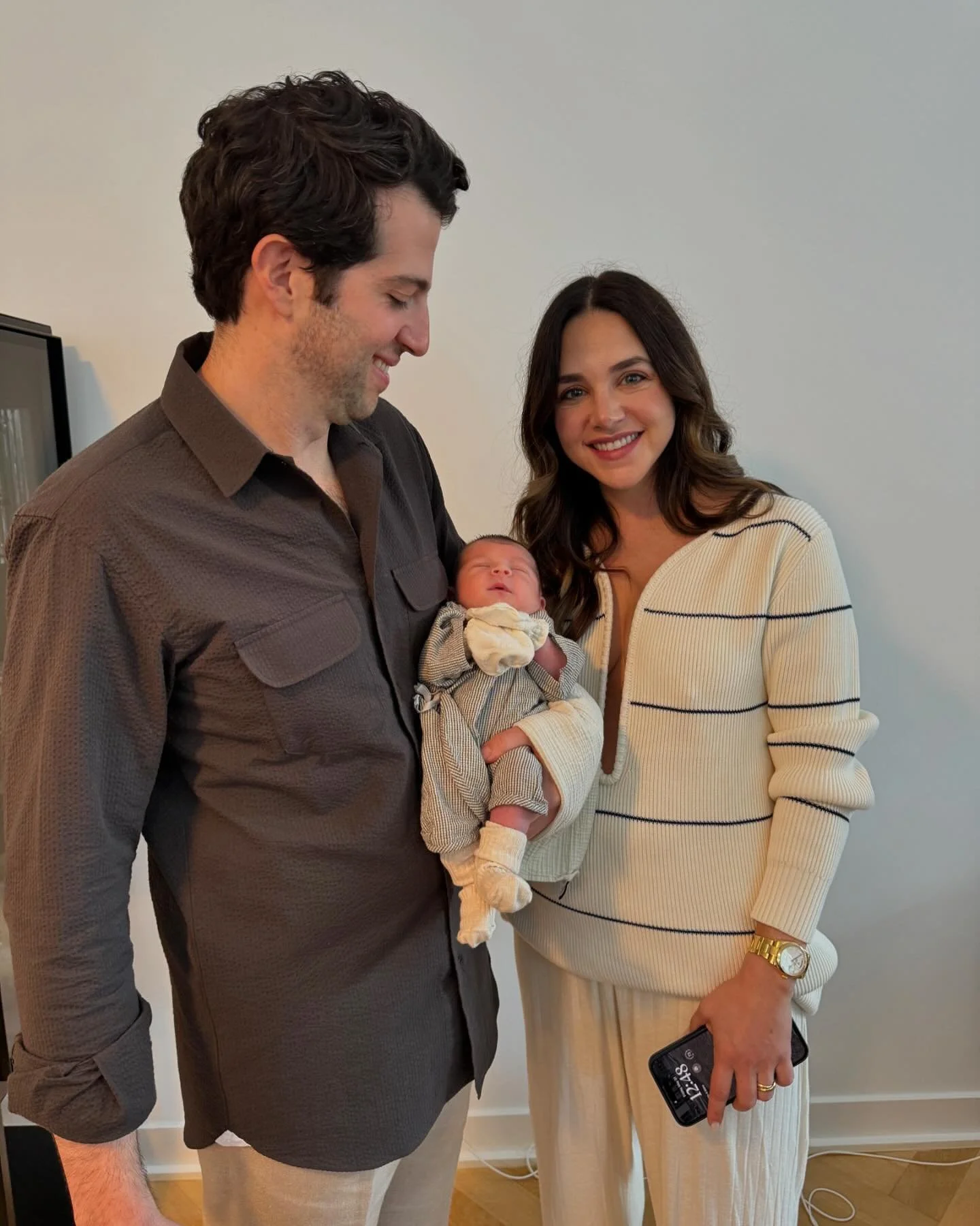 Welcome to the world little Elliott. You are so loved 🧡