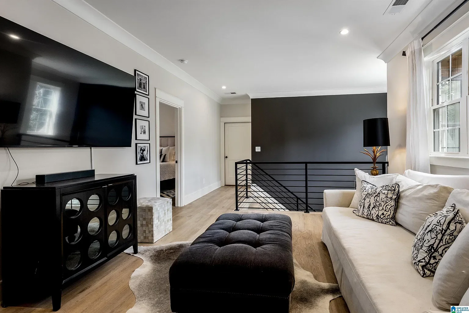 3326 Ridgely Dr, Birmingham, AL 35243b0c355ef9d4a9472c59514a59015d6ab-uncropped_scaled_within_1536_1152.webp