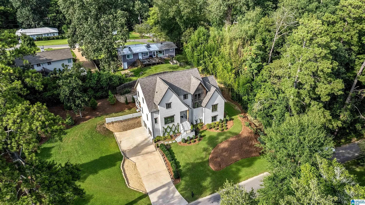 3326 Ridgely Dr, Birmingham, AL 352431dd23da3b8c8ca33244a5c52454823a0-uncropped_scaled_within_1536_1152.webp