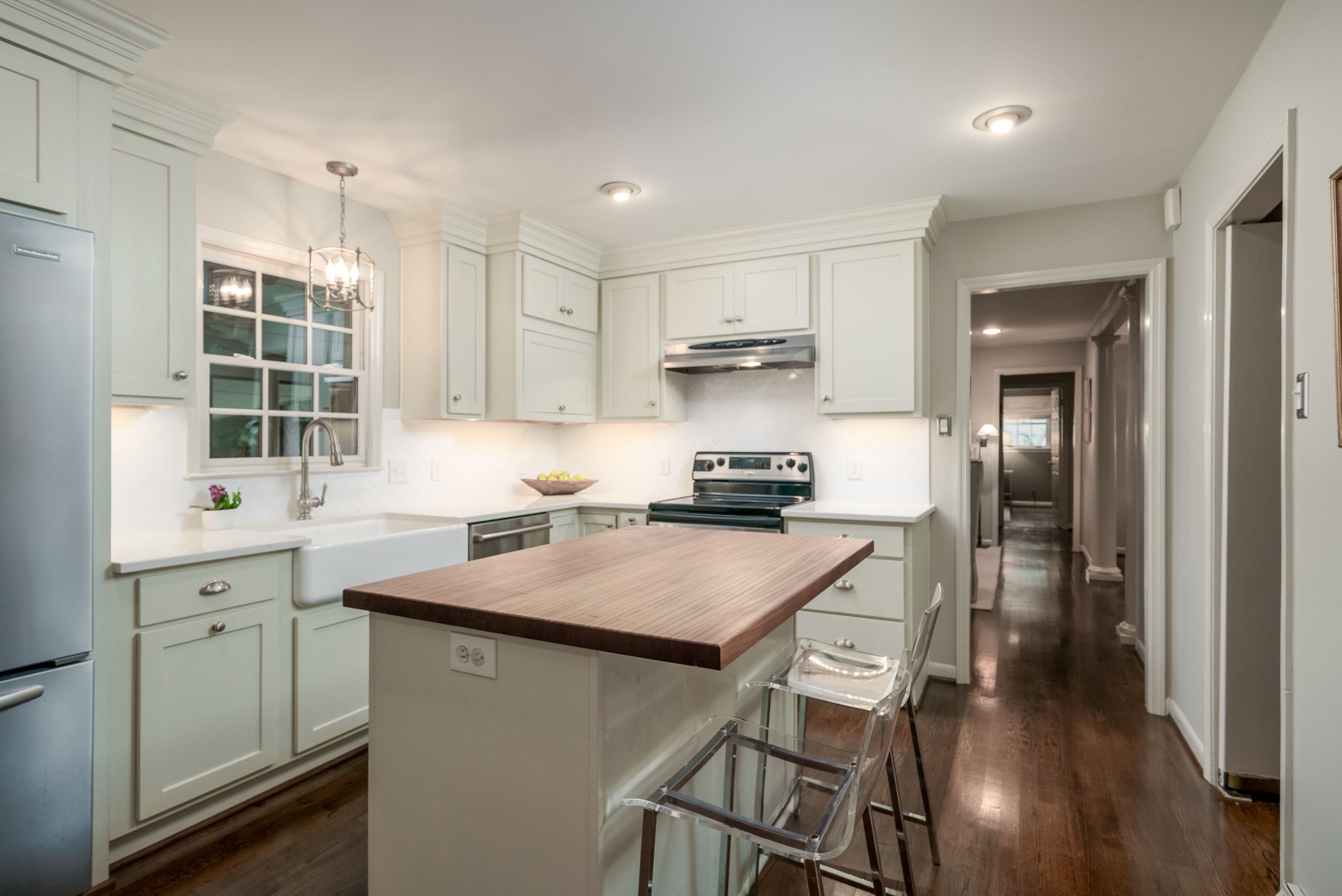 4050 Montevallo Rd S, Mountain Brook, AL 35213