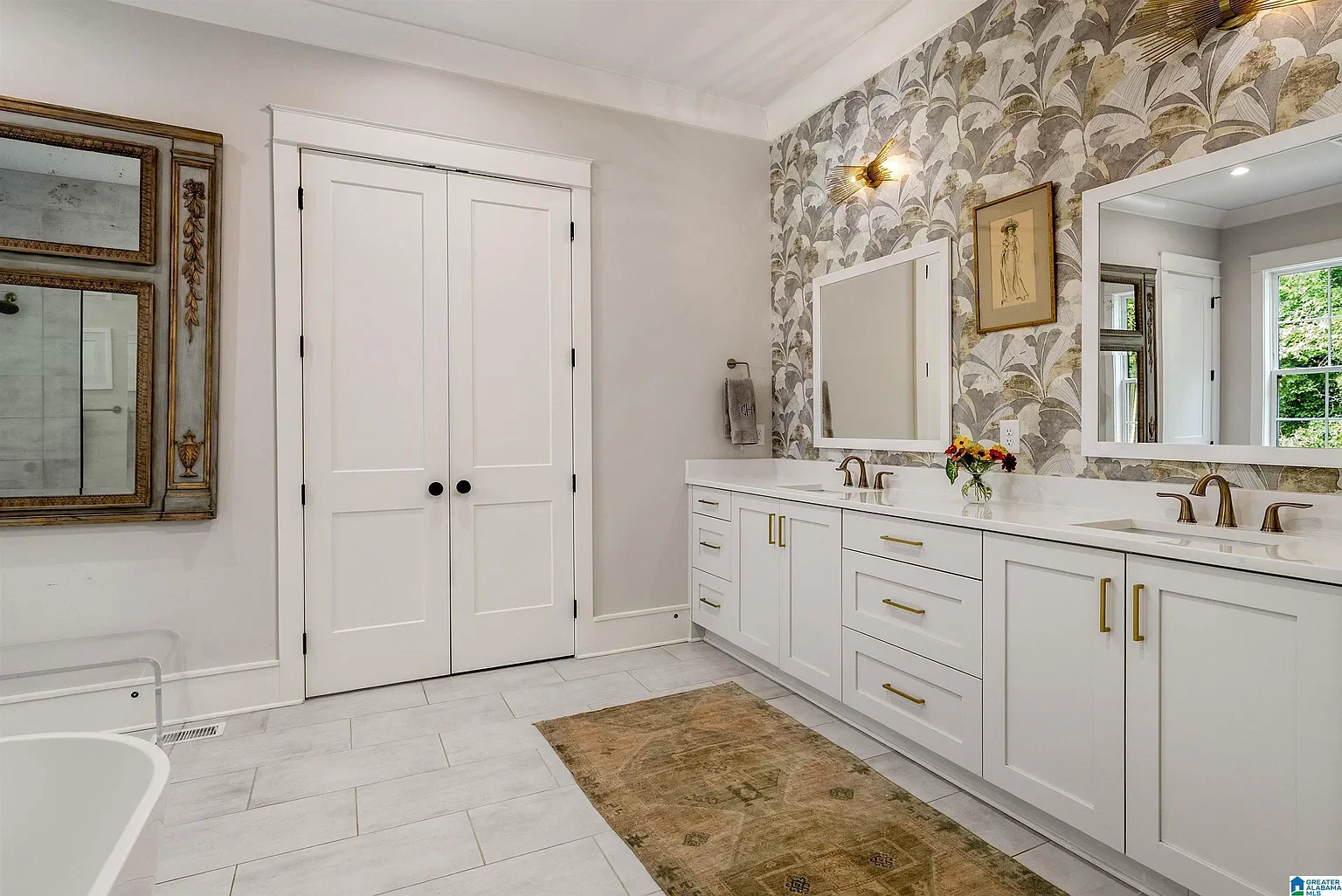 3326 Ridgely Dr, Birmingham, AL 352431e672de0c6f96c4ab5805cb9bd6d3f8e-uncropped_scaled_within_1536_1152.webp