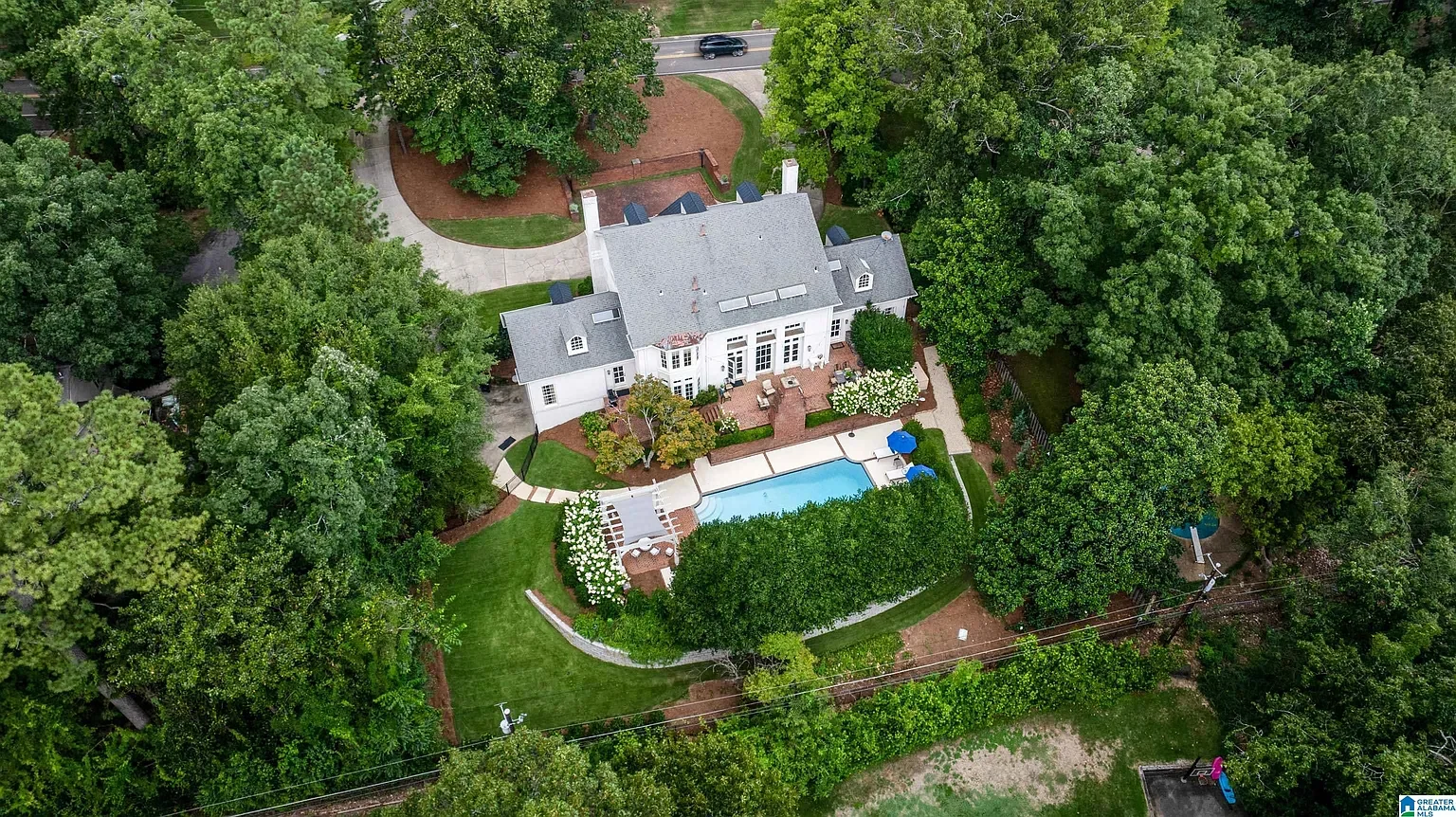 4227 Old Leeds Rd, Birmingham, AL 35213c91da0e0ac87943625e3a92b3ebd59e2-uncropped_scaled_within_1536_1152.webp