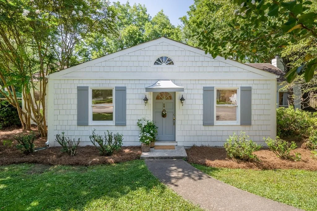 915 Sims Ave, Mountain Brk, AL 35213