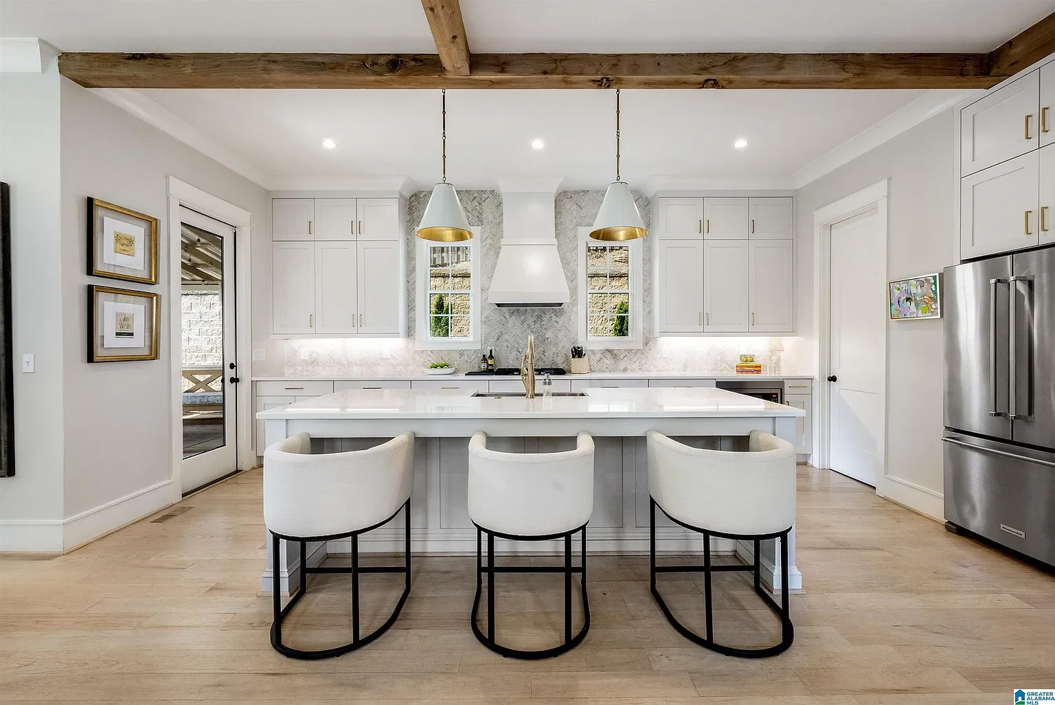 3326 Ridgely Dr, Birmingham, AL 35243bc14610c16f9b2b4aa66fe2a788fb4a3-uncropped_scaled_within_1536_1152.webp