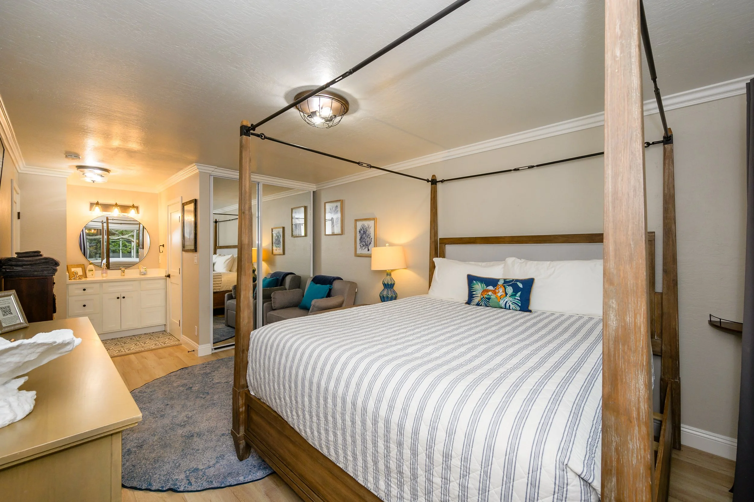 Upstairs Master_4.jpg