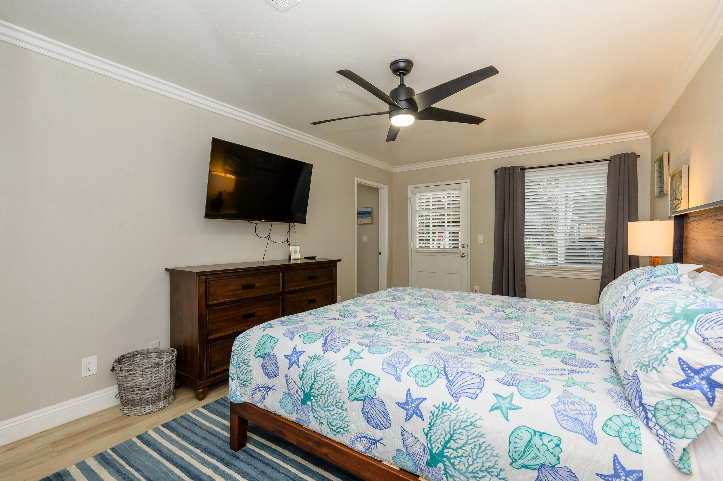 Downstairs Master_3.jpg