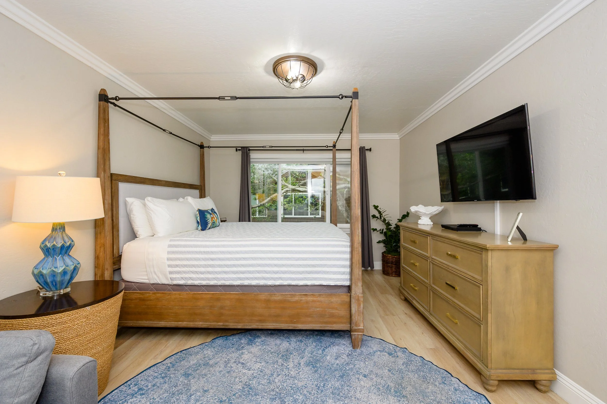 Upstairs Master_1.jpg