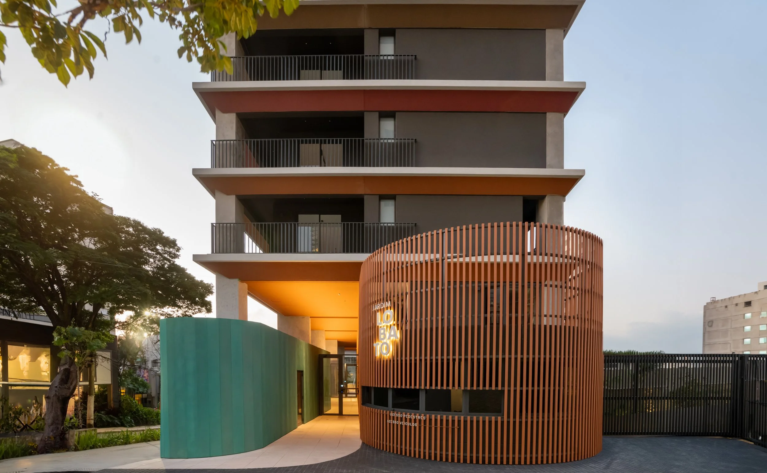 JULHO_ AN_LOBATODSC06040.jpg