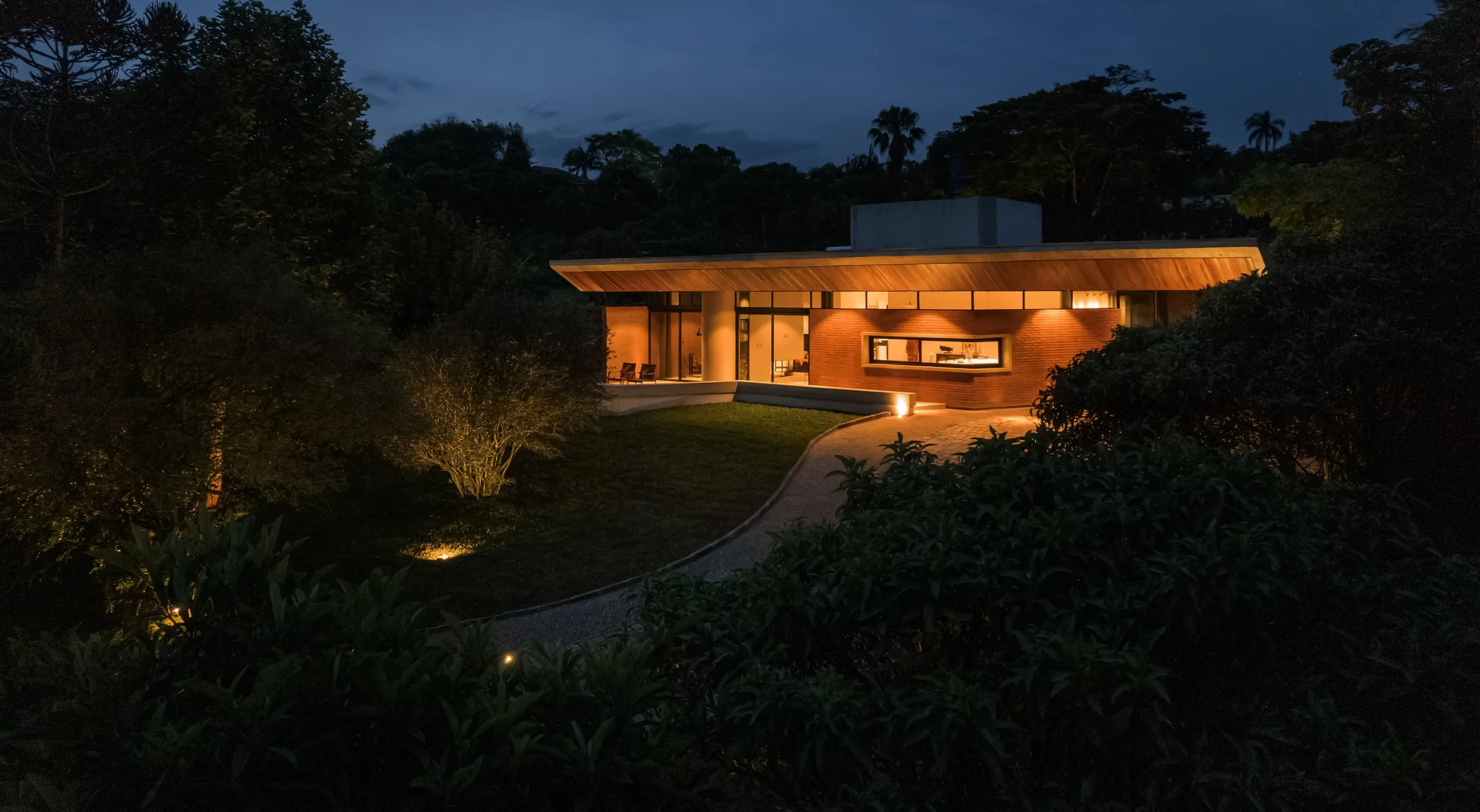  42Galeria 733 - Casa .jpg
