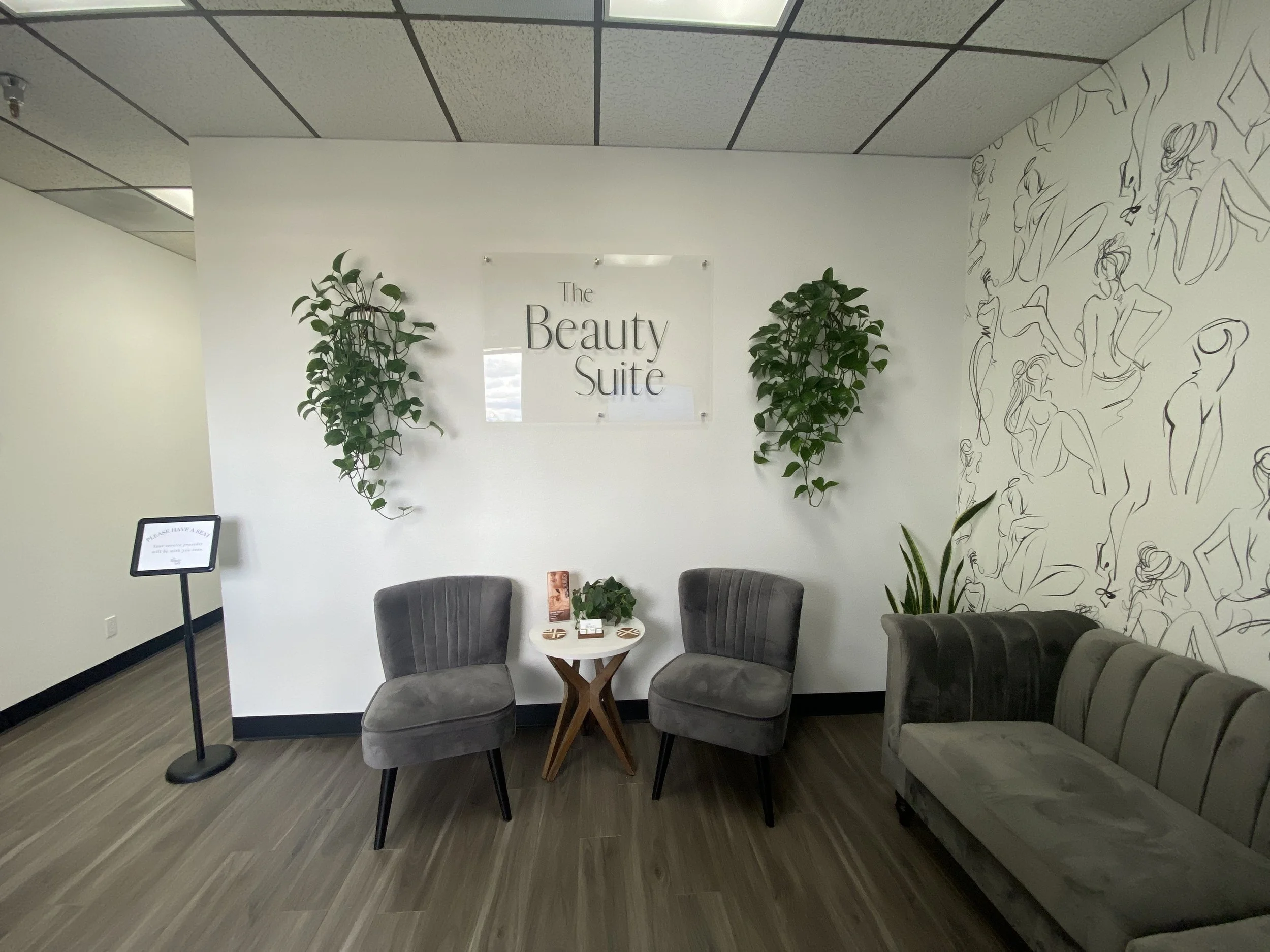 The Beauty Suite #6700