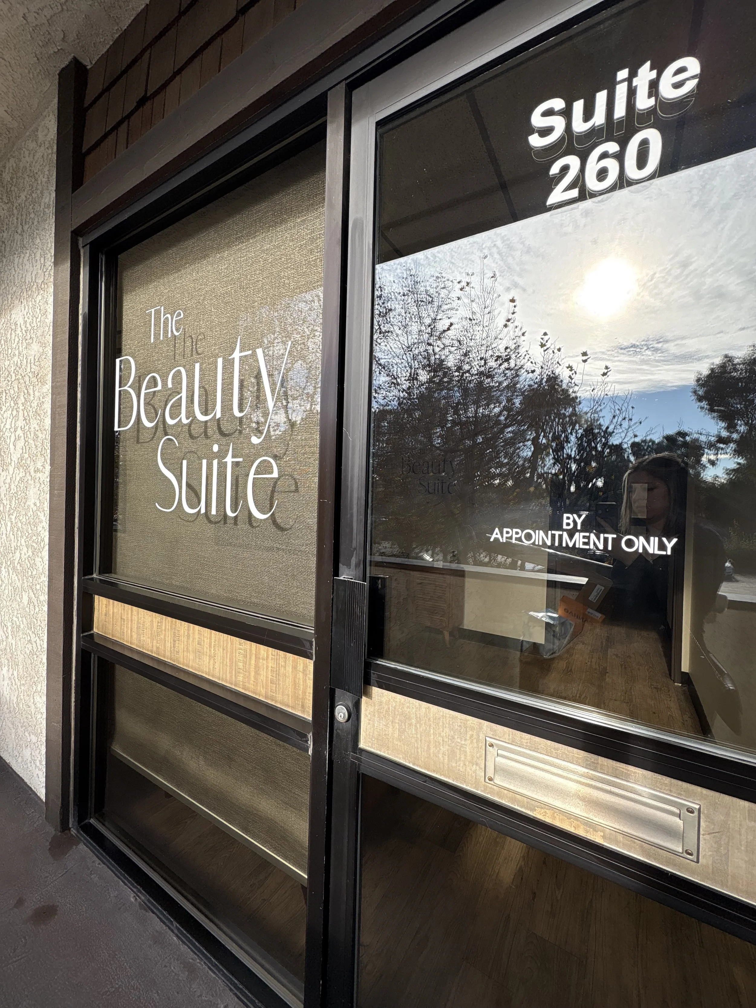 The Beauty Suite #6820