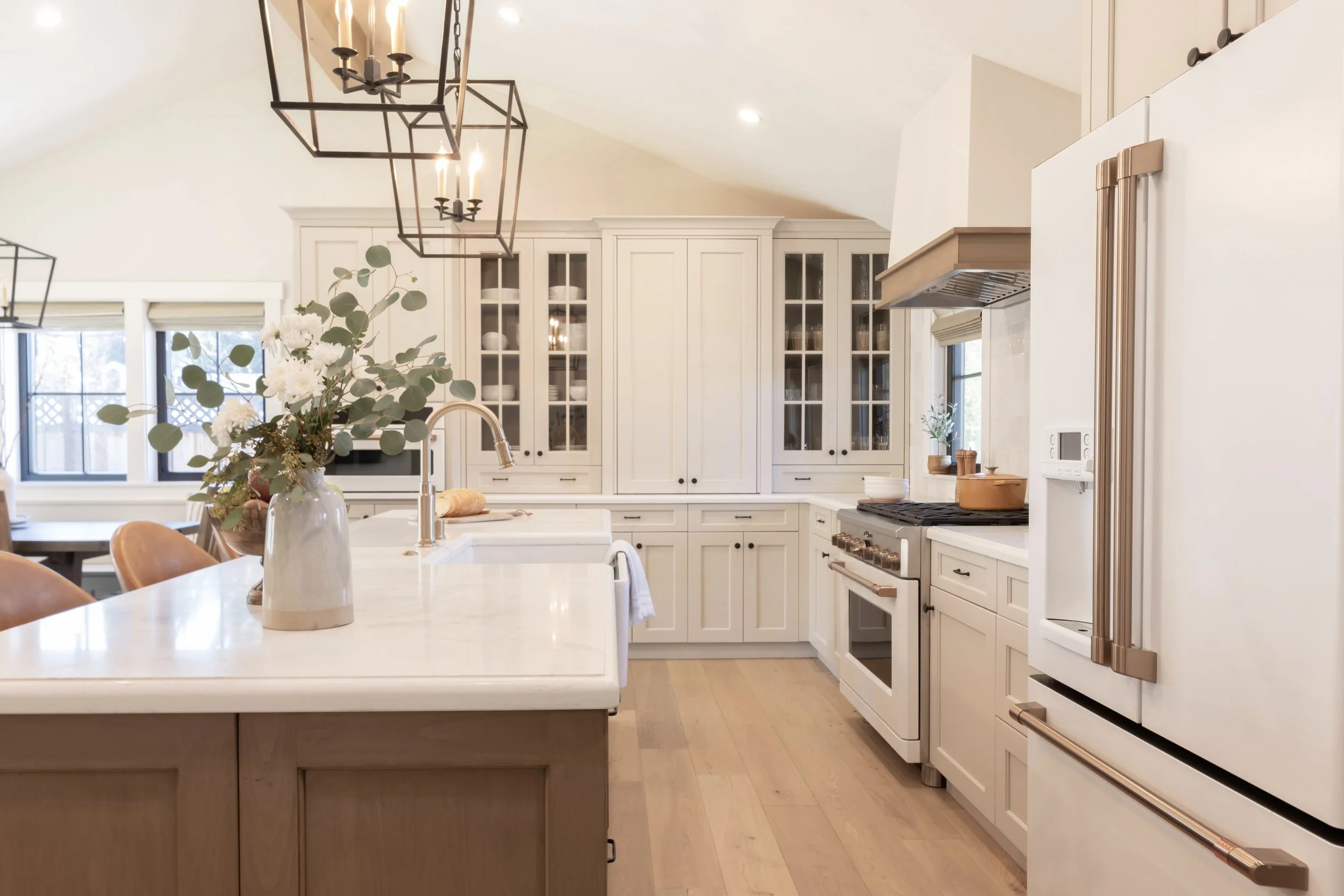 Elegant Farmhouse