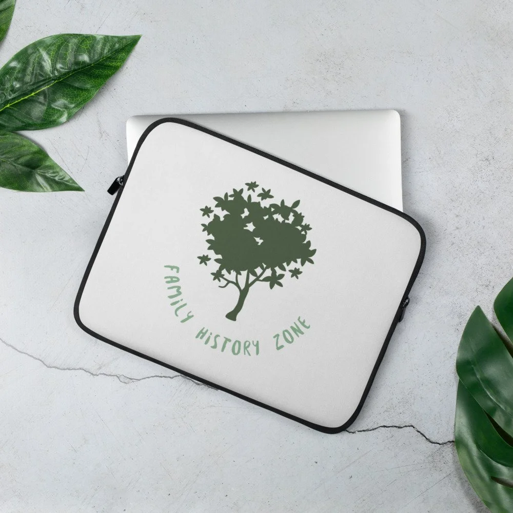 laptop-sleeve-13-front-65812b422f086.jpg