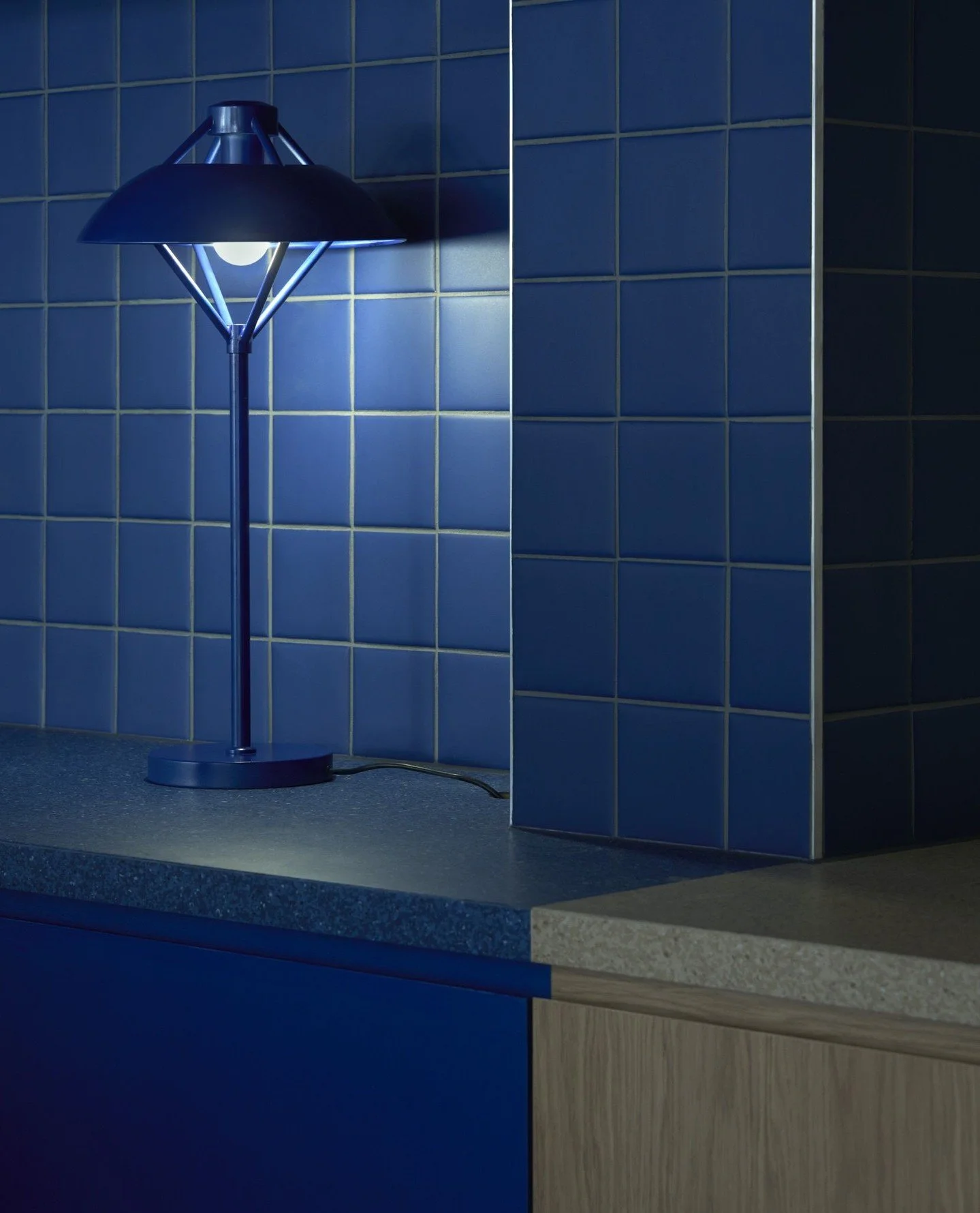 Durable finishes were selected to withstand intensive hospitality use, including resilient flooring and robust benchtop materials chosen for longevity and lifecycle recyclability.⁠
⁠
Bench tops: @polyfloraustralia, Classic Mystique⁠
Flooring: @polyfl