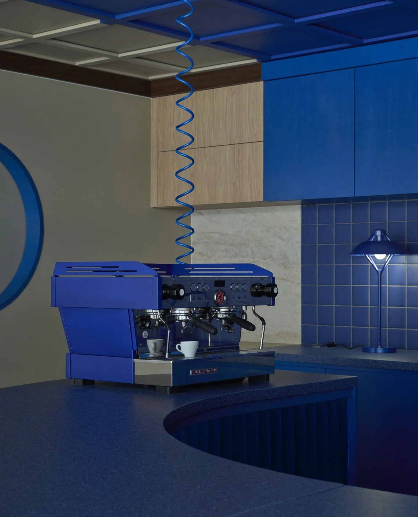 Veneziano Perth is a project that stands out by reimagining the learning environment through a hospitality lens, replacing classroom conventions with an immersive and social model of education. Training is centred on making and shared experience, pos