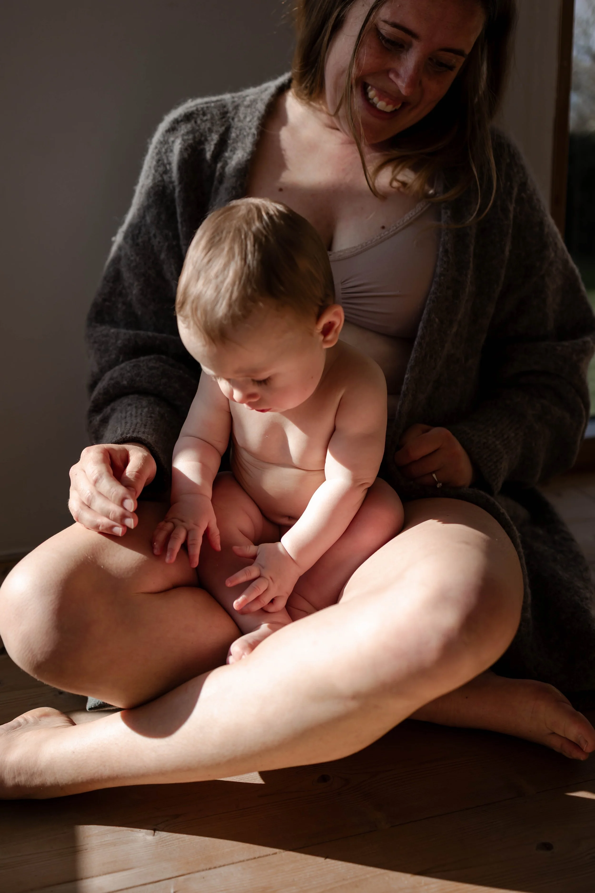 Raw Mama_mor-baby_indendørs-103.jpg