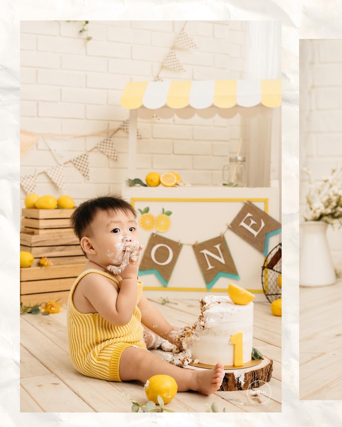 Sour or sweet, these little ones make every moment a treat! 🍋💛 From their first bites to their cutest smiles, our lemon-themed photoshoot captured it all ! 

Dont fancy a cake smash?? we can have your little ones play with the lemons and give us th