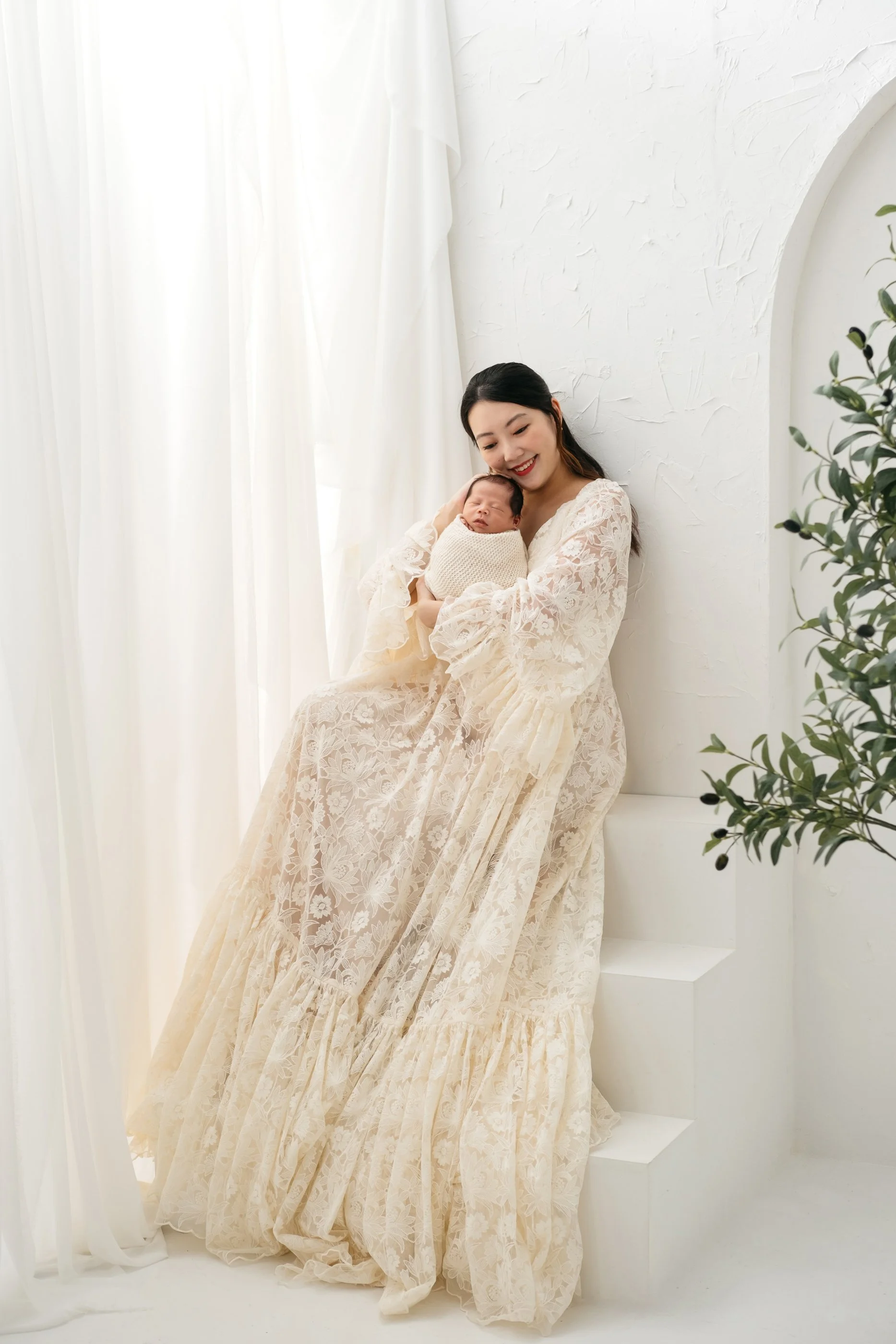 newborn family photoshoot singapore-0023.jpg