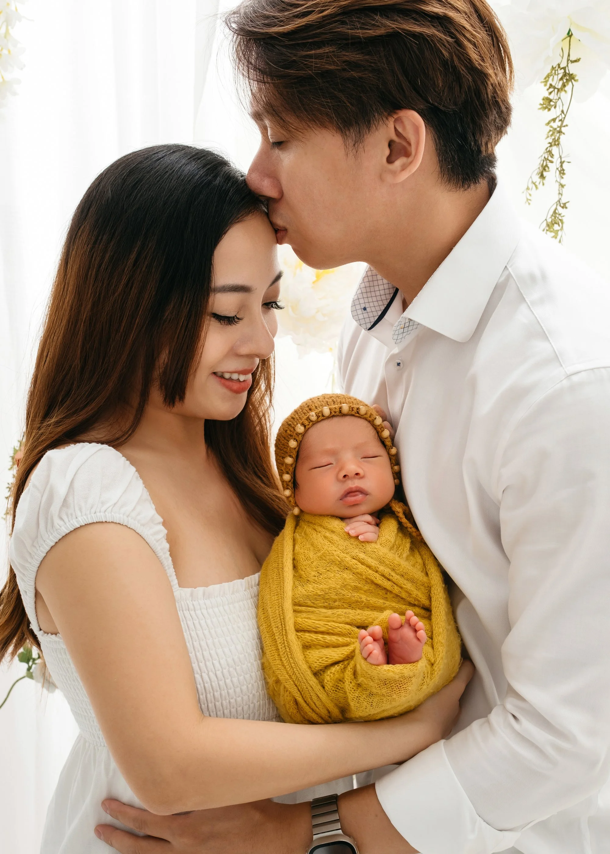 newborn family photoshoot singapore-0015.jpg