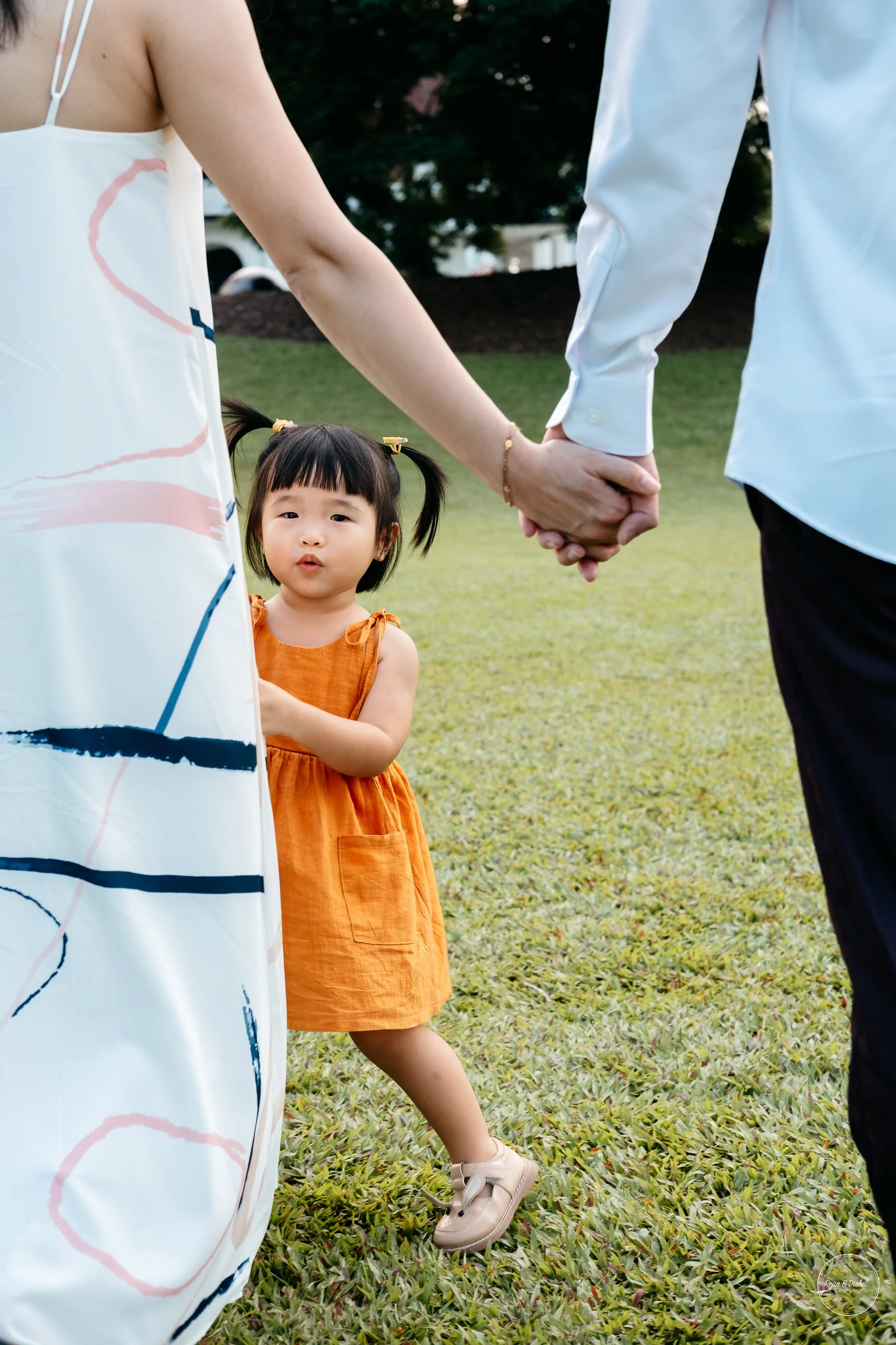 Family photoshoot outdoor Singapore Botanic gardens marina bay gardens by the bay