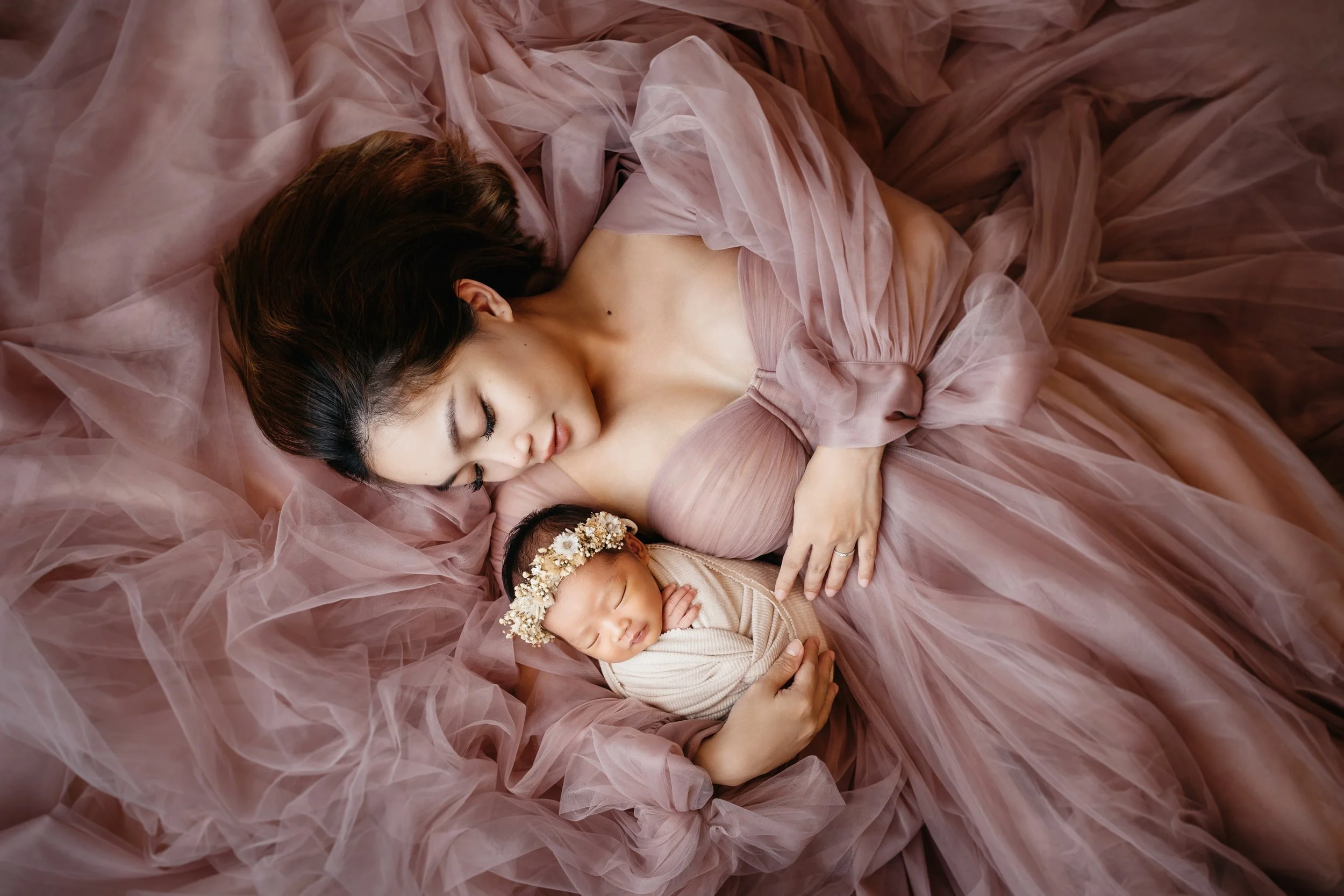 newborn family photoshoot singapore-0008.jpg