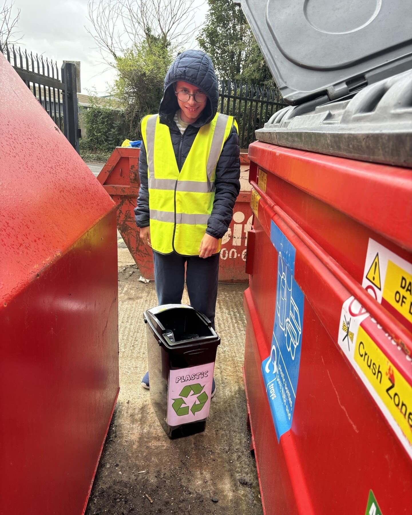 Introducing our new Eco Ambassador here at Penstone Farm. This student was looking for my responsibilities around the farm and is working towards gaining skills for employment. 
Thank you for sorting all of the recycling this week, you did a fantasti