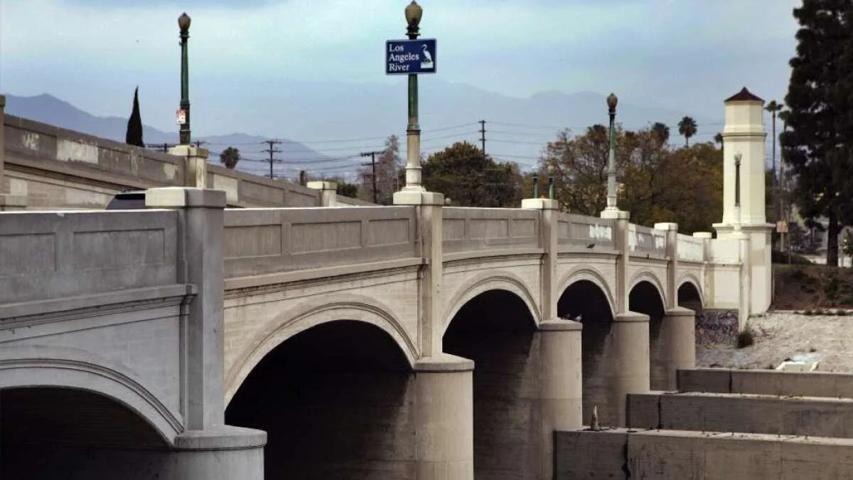 Hyperion Bridge Los Angeles, inspired Walt DIsney to replicated the bridge in his Disney California Adventure.