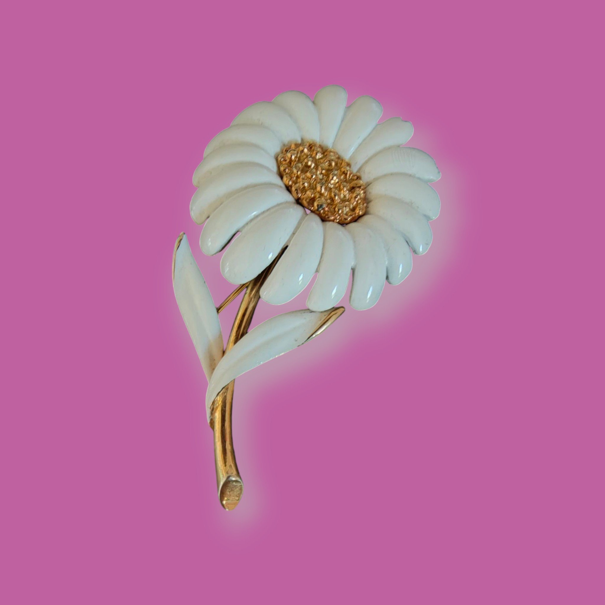 Monet flower brooch small white petals painted in enamel