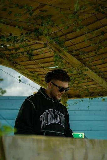 WhatsApp Image 2024-12-18 at 08.38.07.jpeg