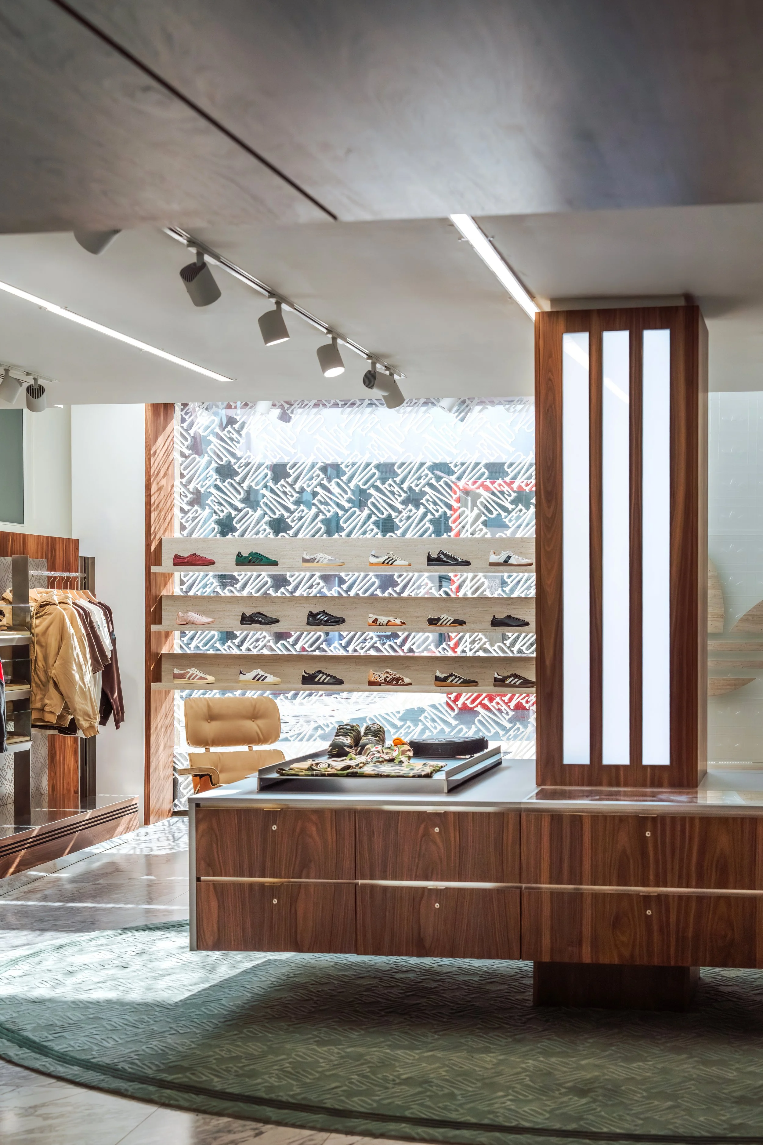 END. X ADIDAS MILAN SPACE