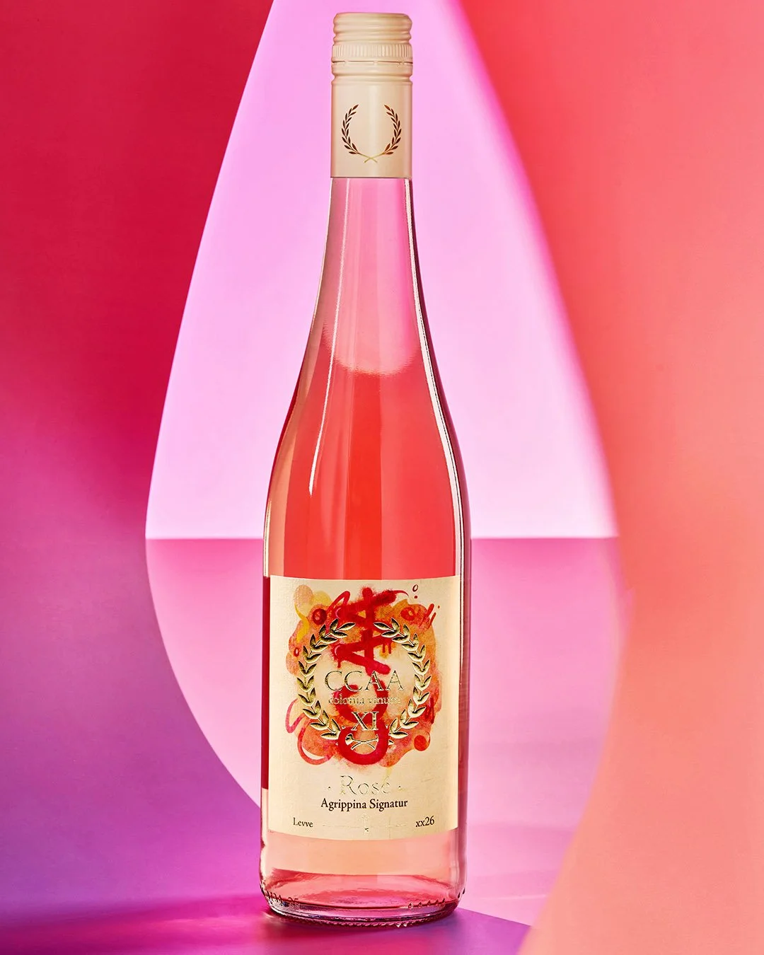 neue Fotos f&uuml;r CCAA &ndash; Agrippina Signatur. #ccaavinum #agrippinasignatur #cologne #ros&eacute; #wein #design #beveragephotography @ccaa_vinum