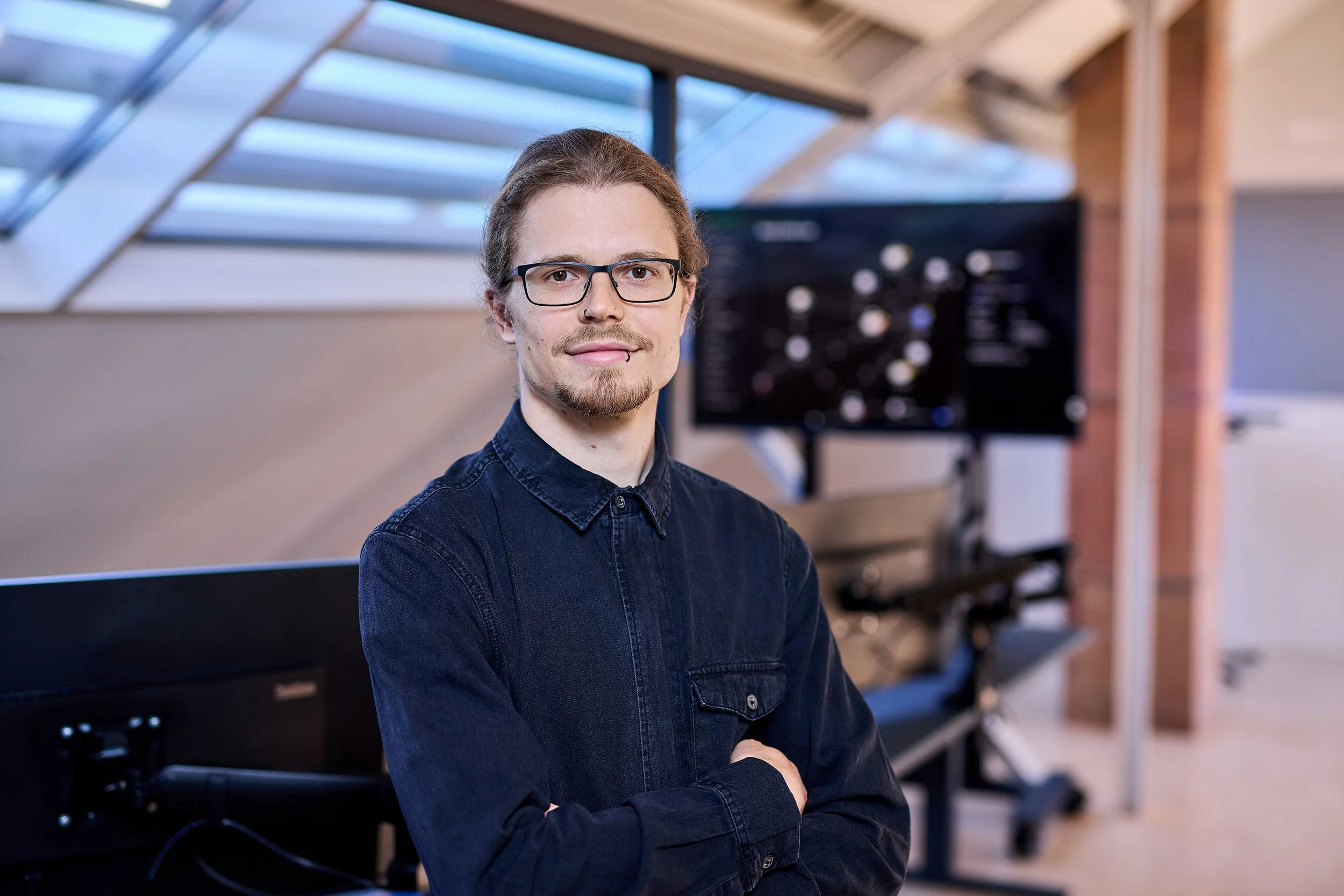 02_Corporate_business_company_shooting-_portrait_male_dark.jpg