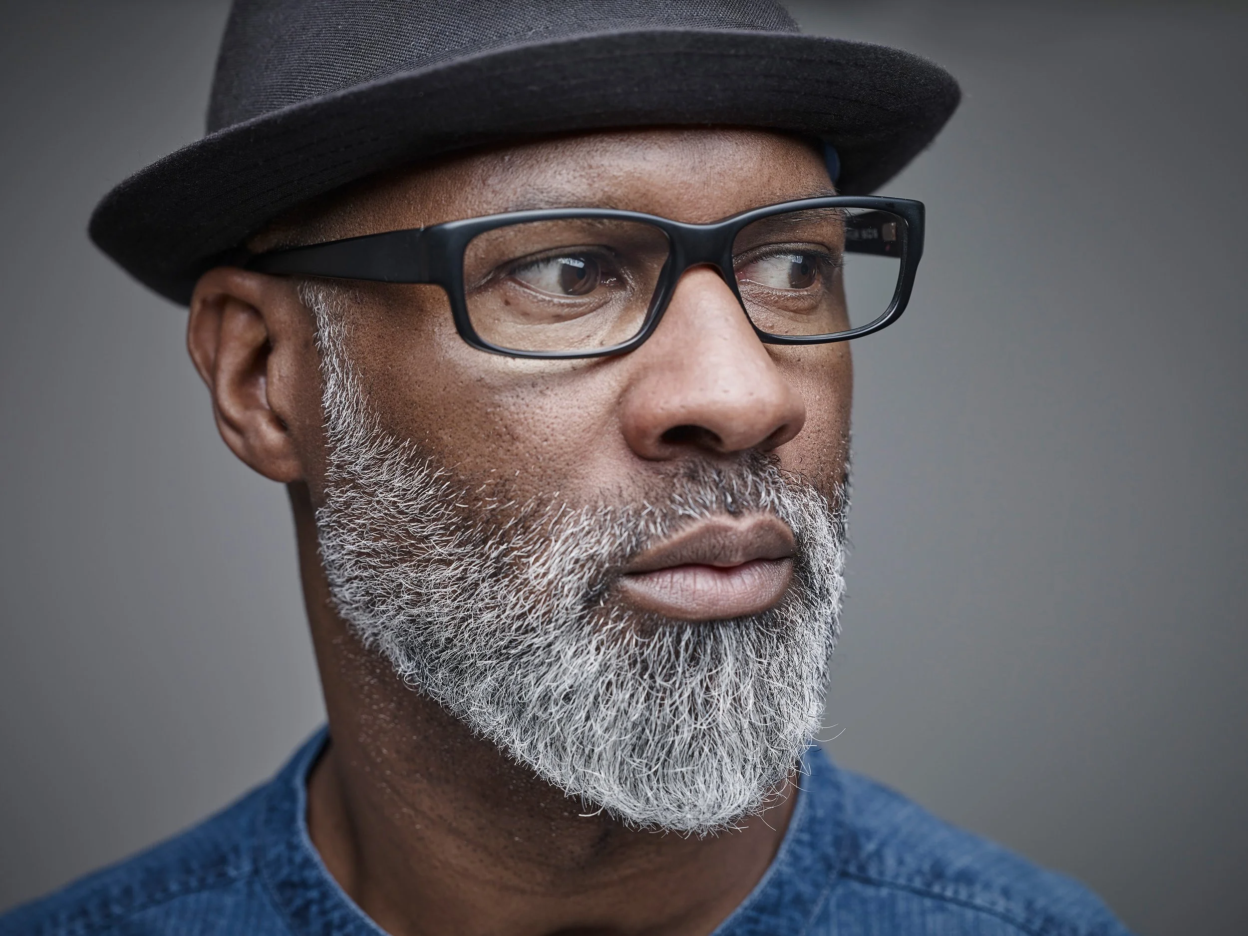 Portraitfotografie_Studio_Rainer_Holz_male_poc.jpg