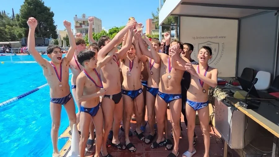 🔵⚪ 3&eta; &theta;έ&sigma;&eta; &kappa;&alpha;&iota; &chi;ά&lambda;&kappa;&iota;&nu;&omicron; &mu;&epsilon;&tau;ά&lambda;&lambda;&iota;&omicron; &gamma;&iota;&alpha; &tau;&omicron;&upsilon;&sigmaf; &Mu;ί&nu;&iota; &Pi;&alpha;ί&delta;&epsilon;&sigmaf;