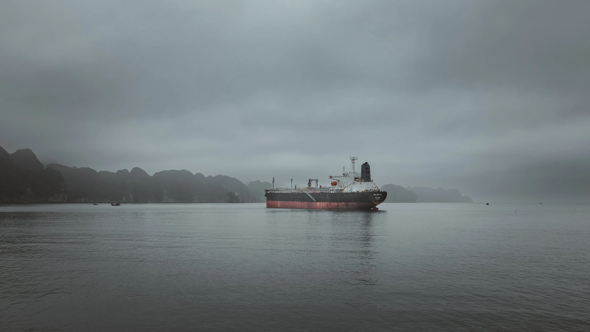 Halong Bay-2433_web.jpg