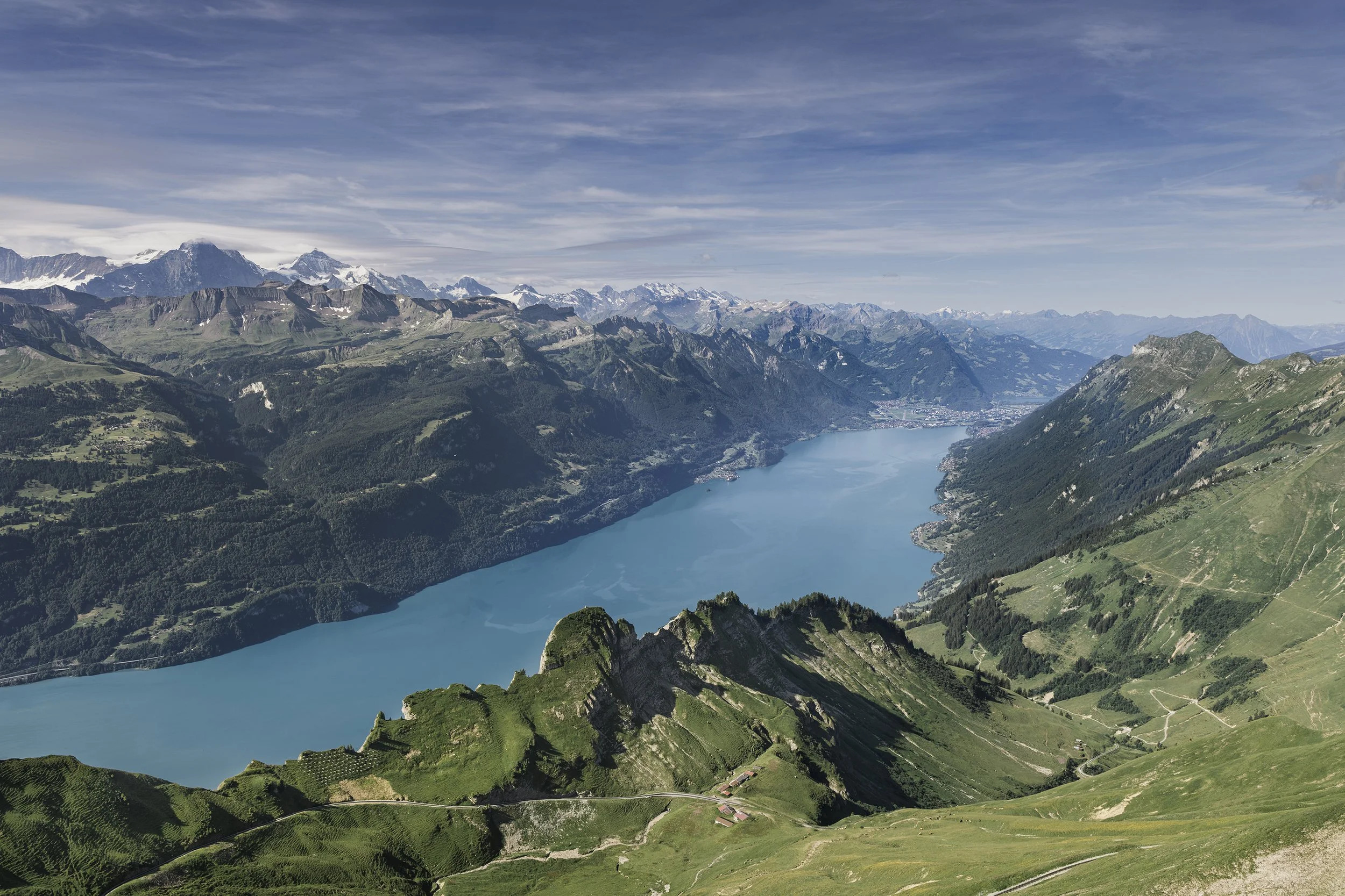... view from the Brienzer Rothorn on the Brienzer See