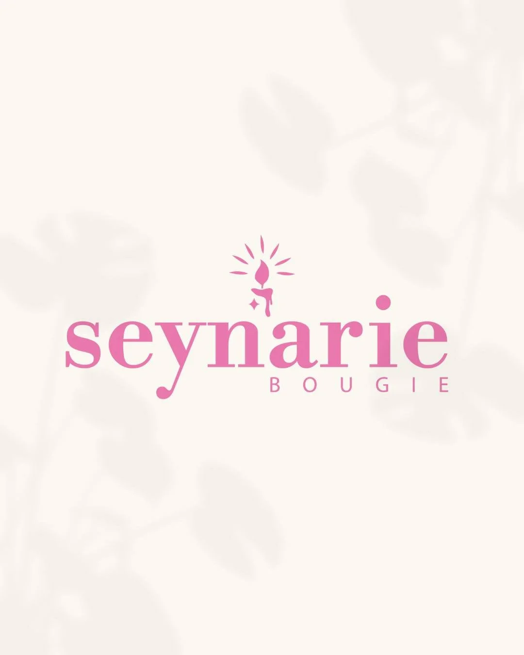 Retour sur une identit&eacute; visuelle que j&rsquo;ai ador&eacute; cr&eacute;er 🥰

Seynarie Bougie, c&rsquo;est une marque imagin&eacute;e par Nina, une cr&eacute;atrice douce et passionn&eacute;e, qui propose des bougies artisanales&hellip; mais p