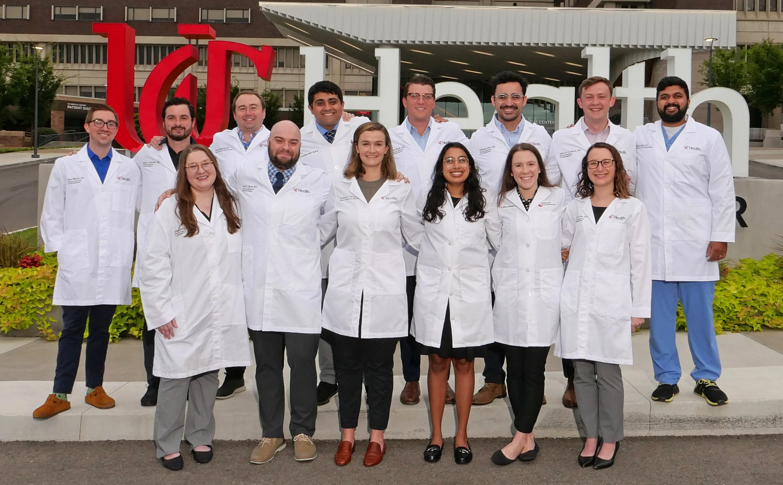 general-2-cincinnati-pm-r-residents