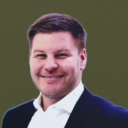 incoen-peter.jpg