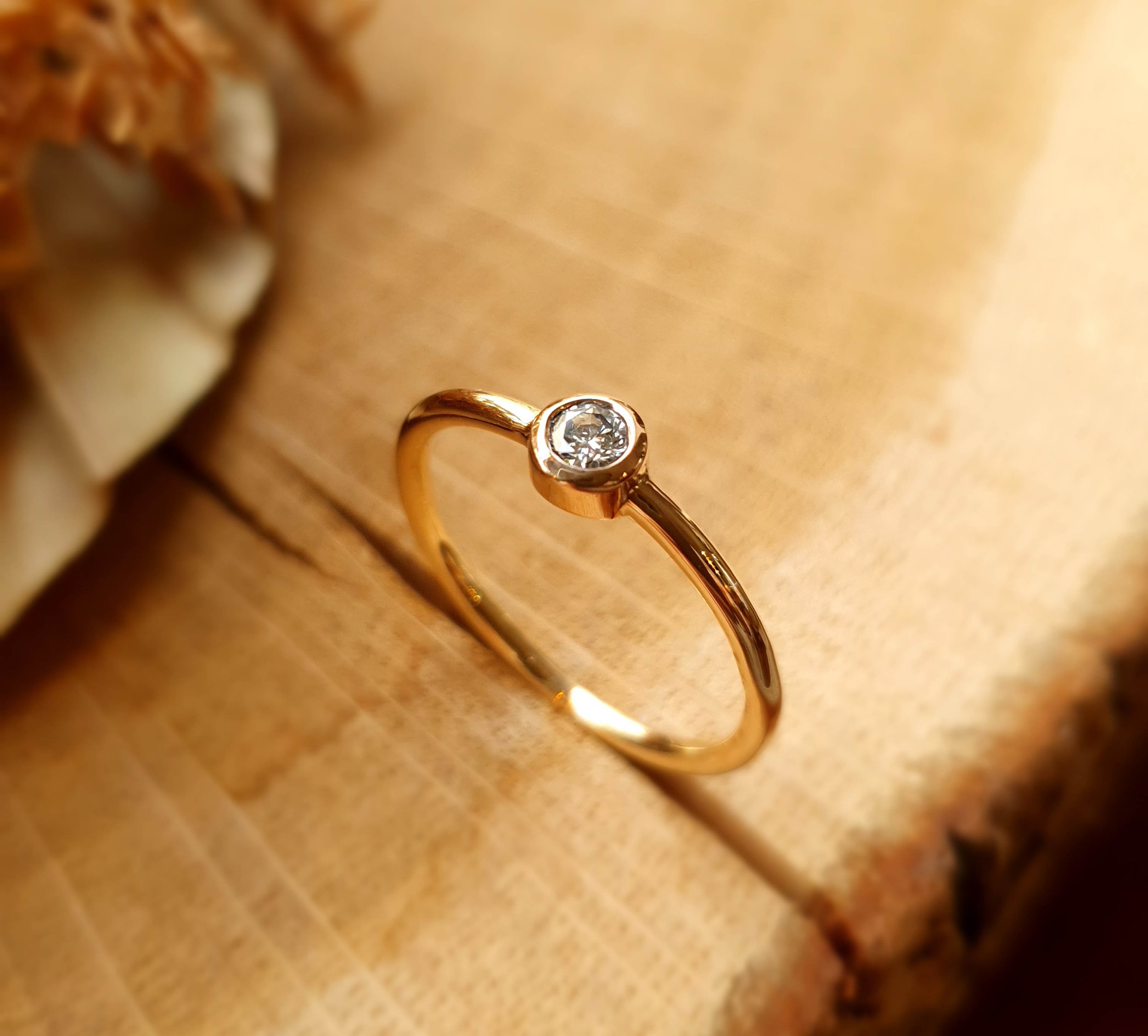 bezel eng. ring.jpg